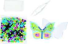 Pärlplatteset fjäril