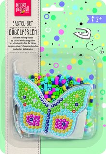 Pärlplatteset fjäril